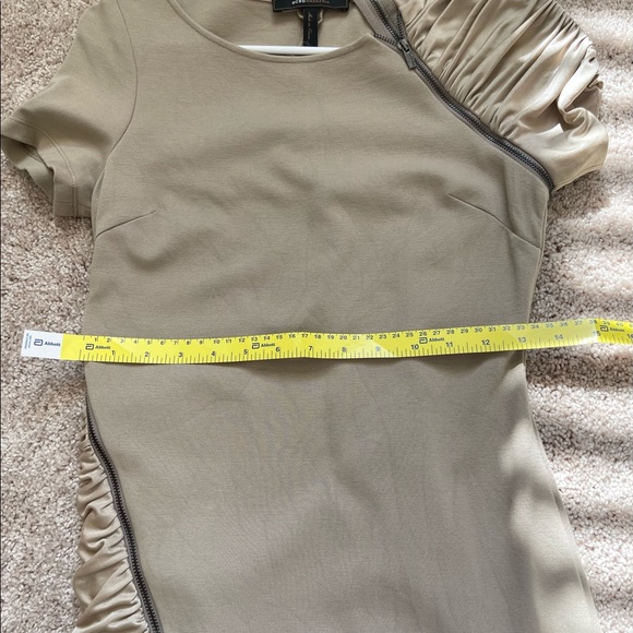 BCBG MaxAzria Mini Dress Size XS - Picture 7 of 8